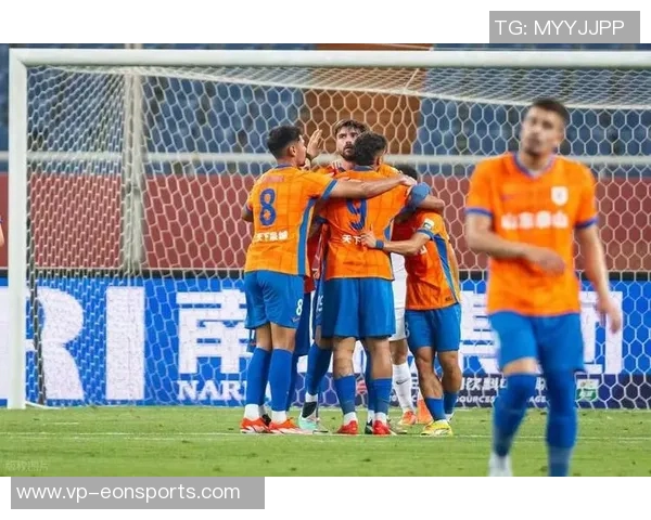 中超联赛第30轮北京国安主场大胜梅州客家展现强劲实力